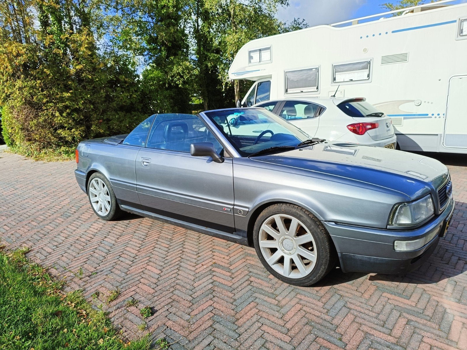 Audi Cabrio 2.3 E 98KW E2 1993 Grijs, Voorwielaandrijving, 136 pk, 1350 kg, Cabriolet