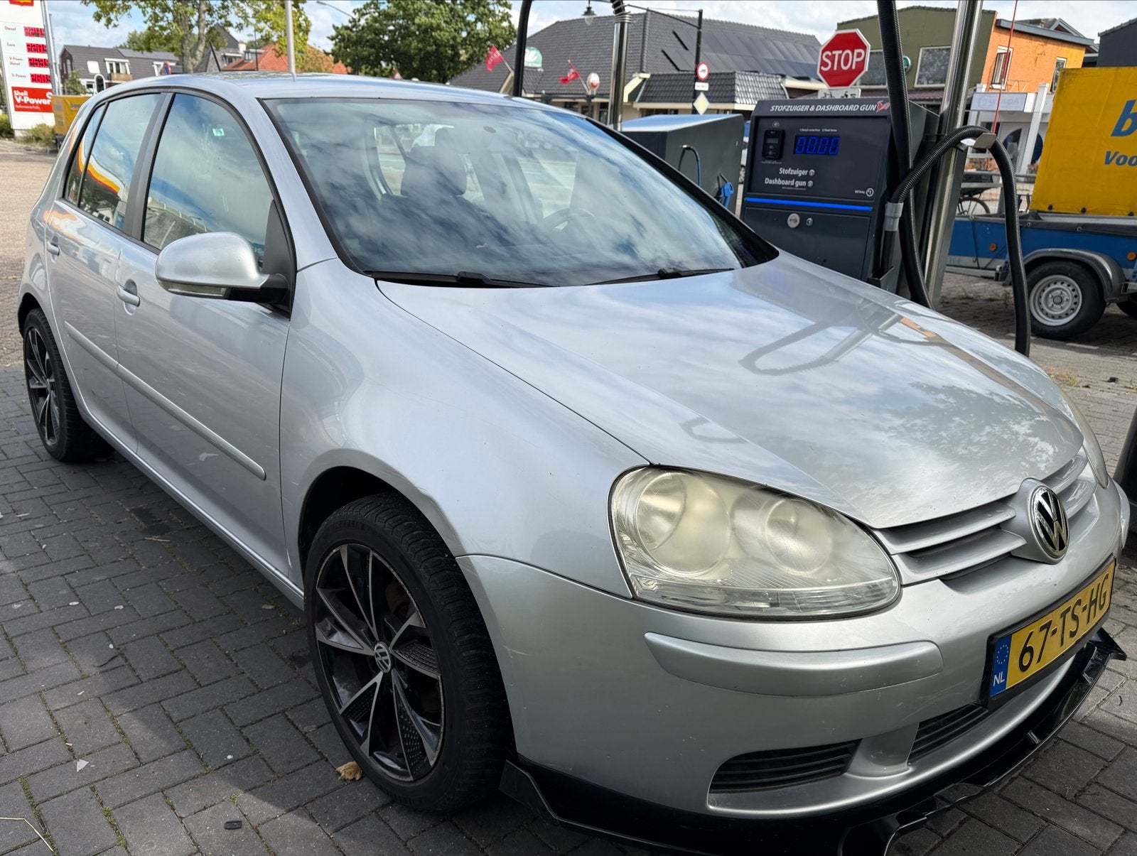 Volkswagen Golf 1.6 NEW APK 75KW 2007 Grijs, Auto's, Voorwielaandrijving, 4 cilinders, 620 kg, 1200 kg
