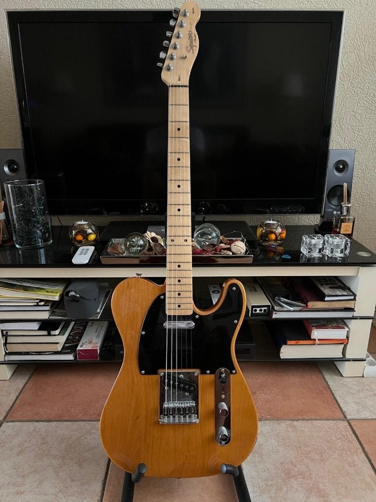 Squier Fender Afinity, Muziek en Instrumenten, Ophalen, Zo goed als nieuw, Solid body, Fender