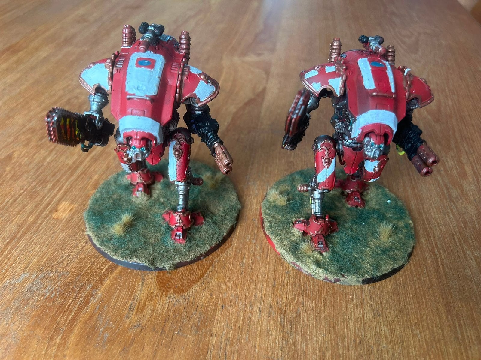 Warhammer: knights armiger warglaives, Hobby en Vrije tijd, Ophalen of Verzenden, Zo goed als nieuw, Warhammer