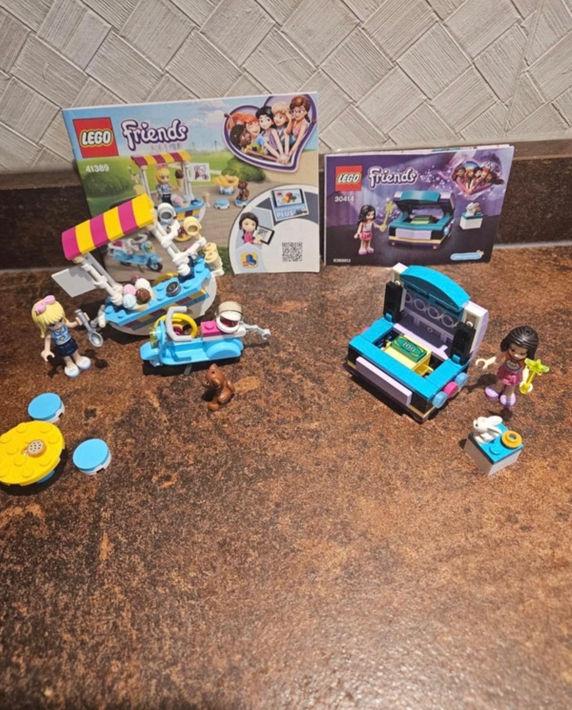 LEGO Friends sets: IJscokar (41389) & Magische Kubus (30414), Ophalen of Verzenden, Zo goed als nieuw, Overige merken