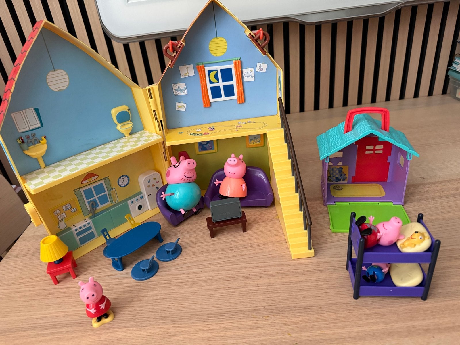 Peppa Pig Speelset: Huis met Meubels en Extra Huisje, Ophalen, Gebruikt, Jongen of Meisje