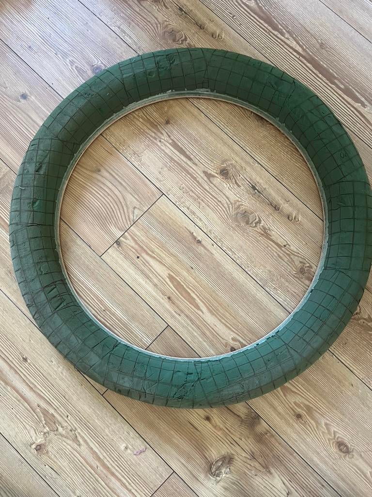 Steekschuim basis voor krans 75cm, Ophalen, Zo goed als nieuw, Minder dan 10 meter