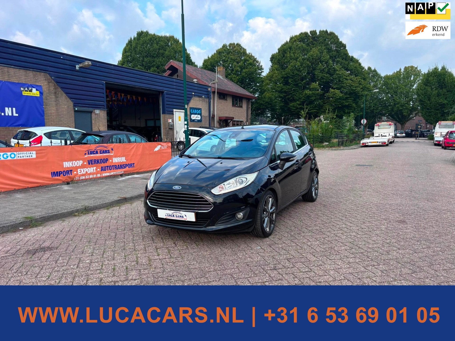 Ford Fiesta 1.6 TDCi Lease Titanium 2X SLEUTEL + BOEKJES!, Voorwielaandrijving, Euro 5, 96 €/maand, Zwart