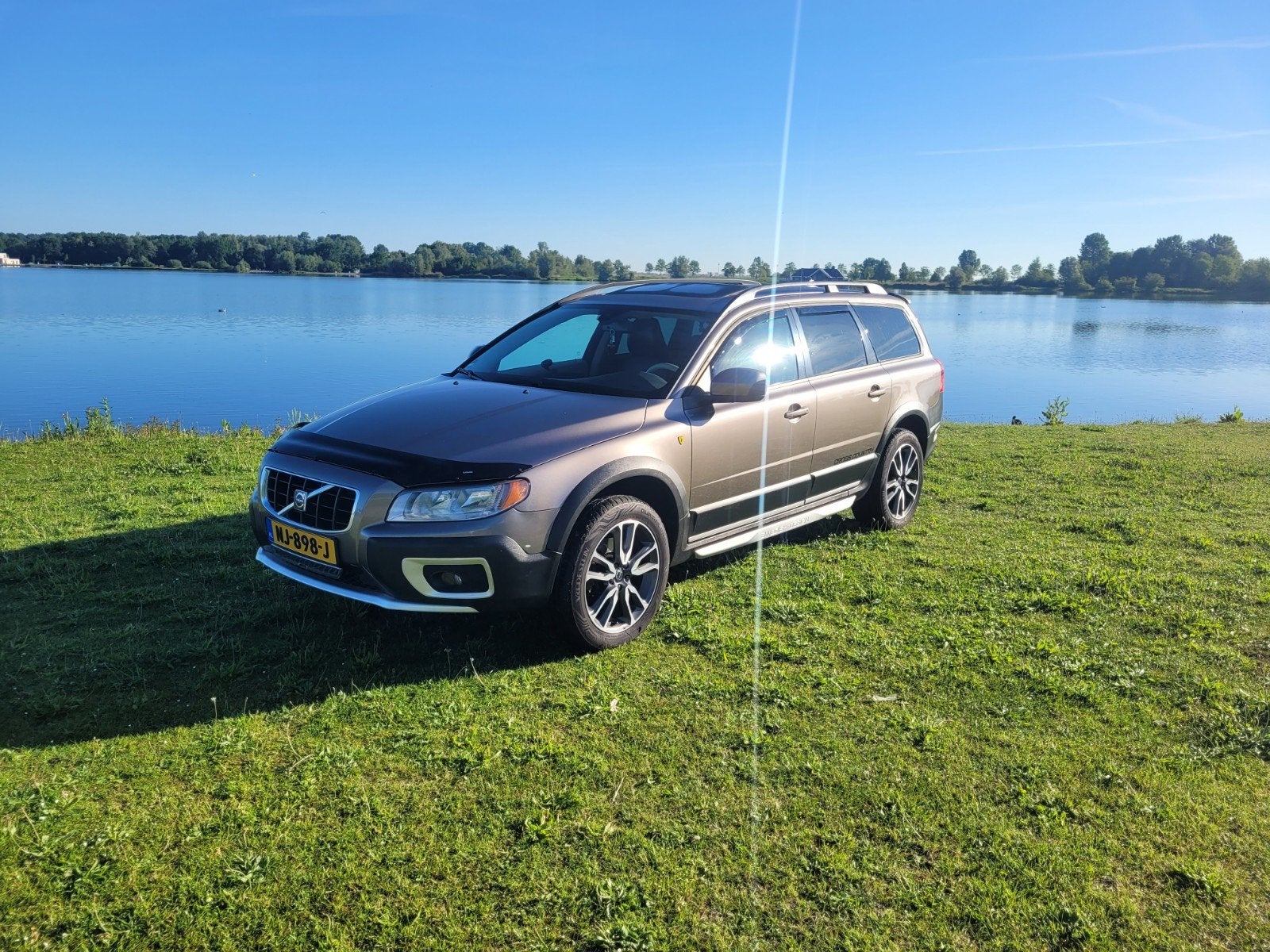 Volvo XC70 2.4 D5 AWD Geartronic 2009 NIEUWSTAAT, Auto's, Automaat, Dealer onderhouden, 1734 kg, Traction-control