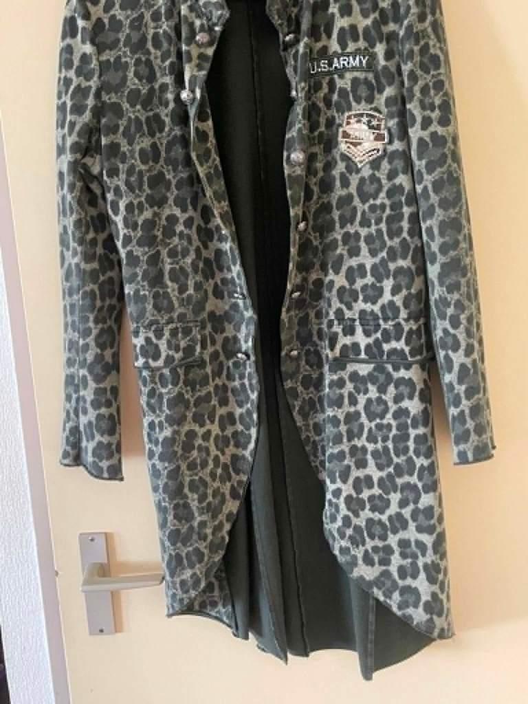 Asymmetrische Vest van Italy, Maat 38/40 (M), Made in Italy, Ophalen of Verzenden, Zo goed als nieuw