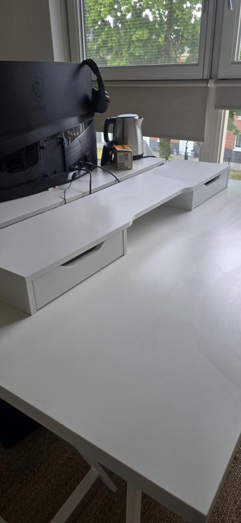 IKEA Alex beeldscherm standaard met lades, Ophalen