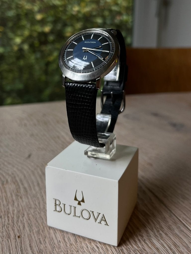 Te Koop: Bulova Accutron Cool Blue 214, Sieraden, Tassen en Uiterlijk, Staal, Met bandje, Polshorloge, Bulova