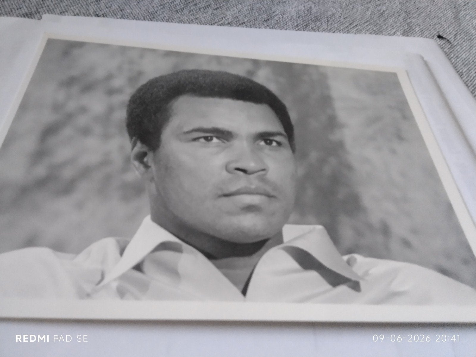 Muhammad Ali Foto - Zwart-wit ansichtkaart., Ophalen of Verzenden, 1980 tot heden, Sterren en Beroemdheden