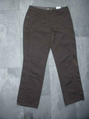 Nieuwe bruine broek van CECIL, maat 32/32 = 40/42(qwe), Kleding | Dames, Bruin, Maat 42/44 (L), Nieuw, Ophalen of Verzenden