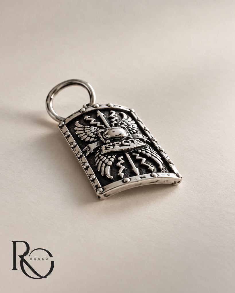 Zilveren Romeins Scutum Schild Hanger 925 Zilver SPQR, Verzenden, Nieuw, Kruis of Symbool, Zilver