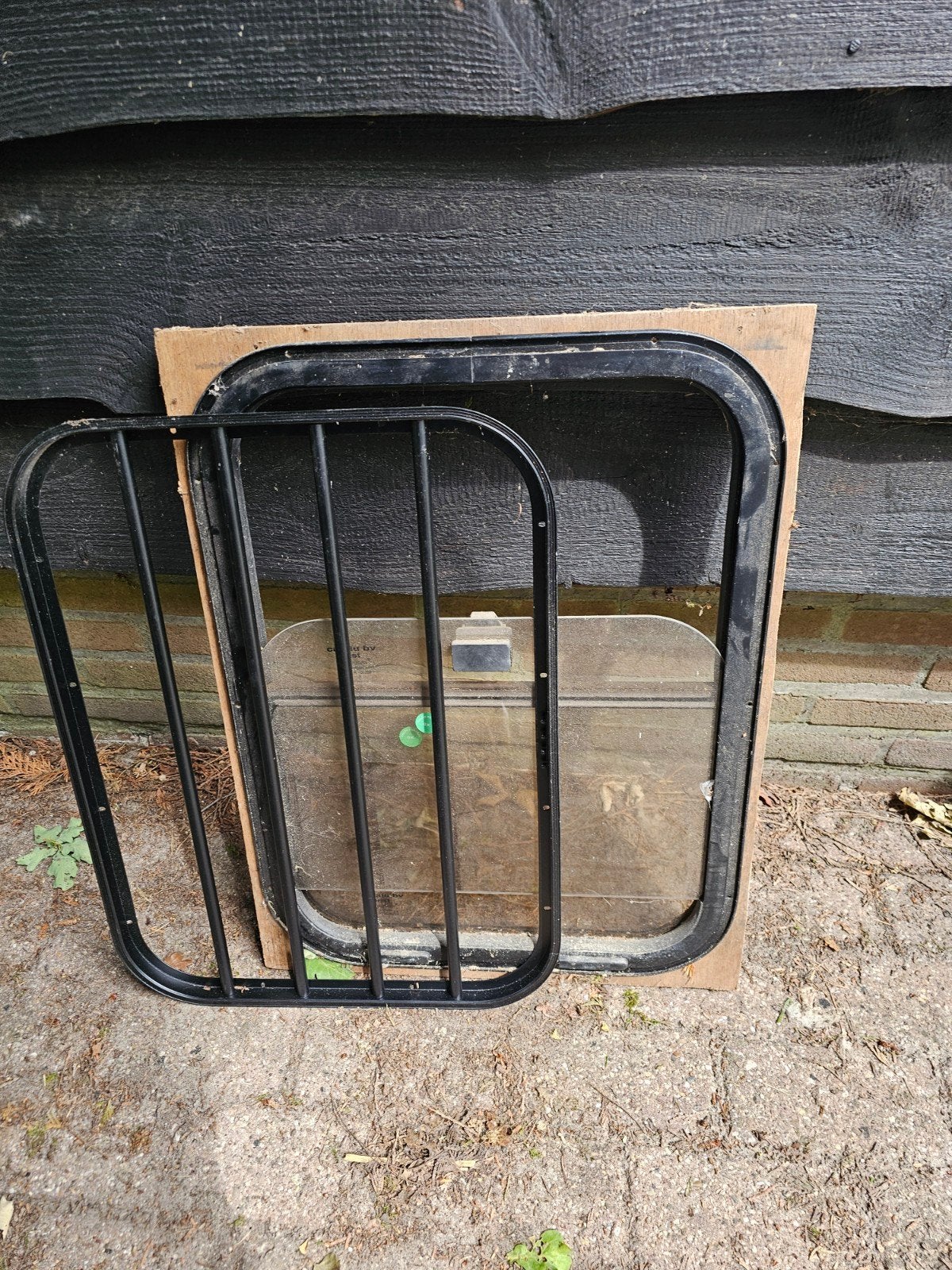 Schuifraam voor trailer of veewagen - 48x63 cm, Dieren en Toebehoren, Ophalen