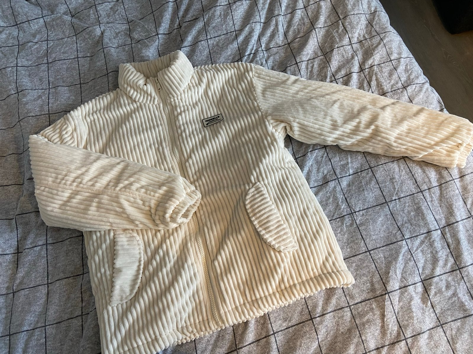 Crèmekleurig corduroy pufferjack - Zo goed als nieuw, Kleding | Dames, Ophalen of Verzenden, Zo goed als nieuw, Maat 46/48 (XL) of groter
