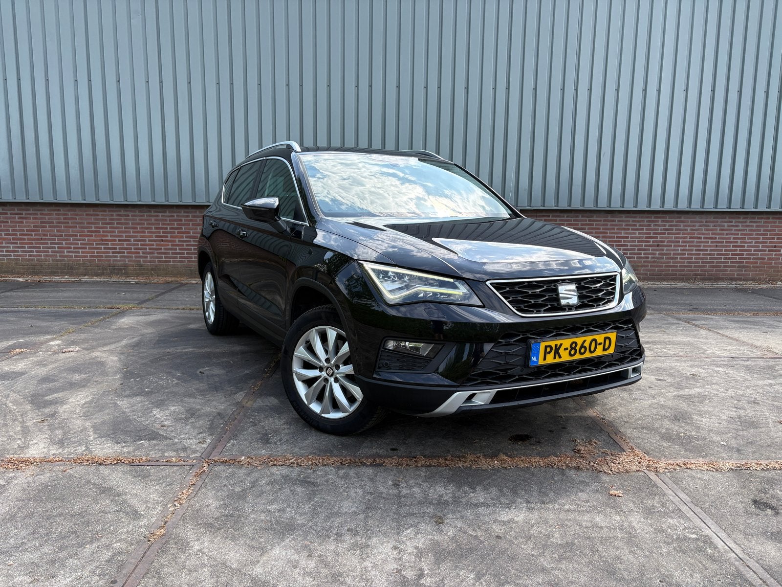Seat Ateca 1.0 TSI 85KW 2016 Zwart, Auto's, Seat, Voorwielaandrijving, Stof, Ateca, Zwart