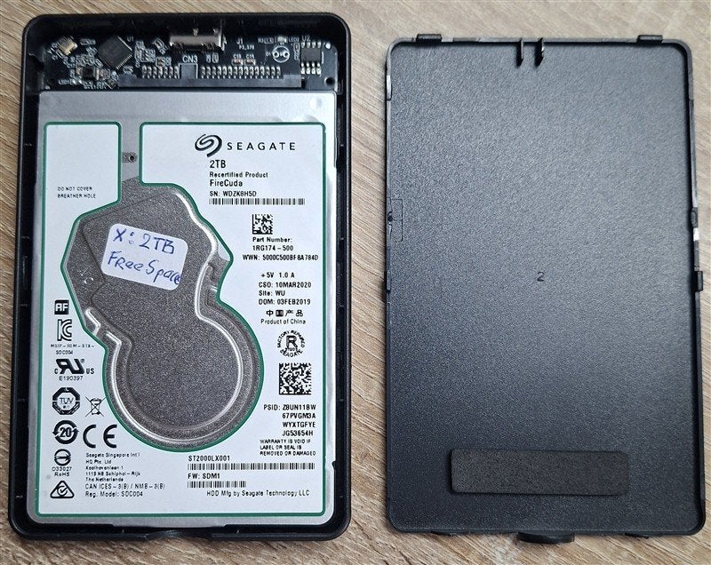 HDD 2,5 inch 2TB Seagate FireCuda, Computers en Software, Harde schijven, 2TB, SATA, Ophalen of Verzenden, Zo goed als nieuw