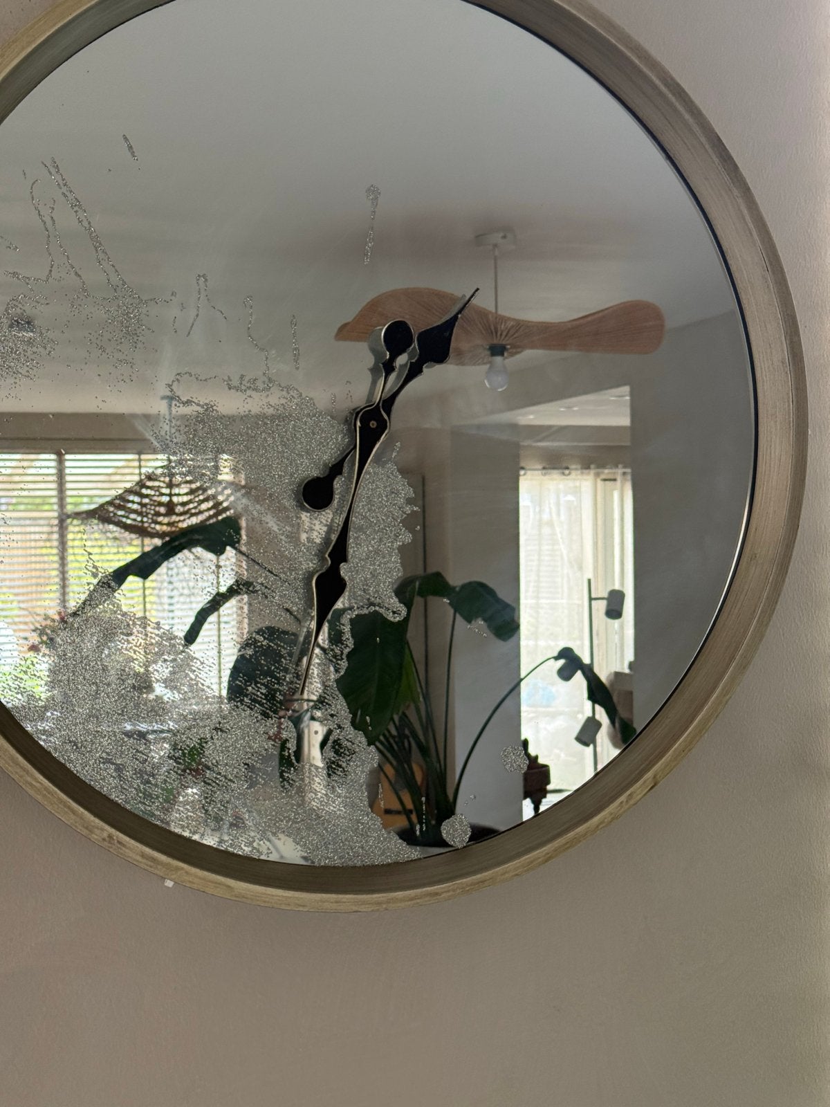 Moderne gouden spiegelklok - 63 cm diameter, Ophalen, Analoog, Zilver, Modern