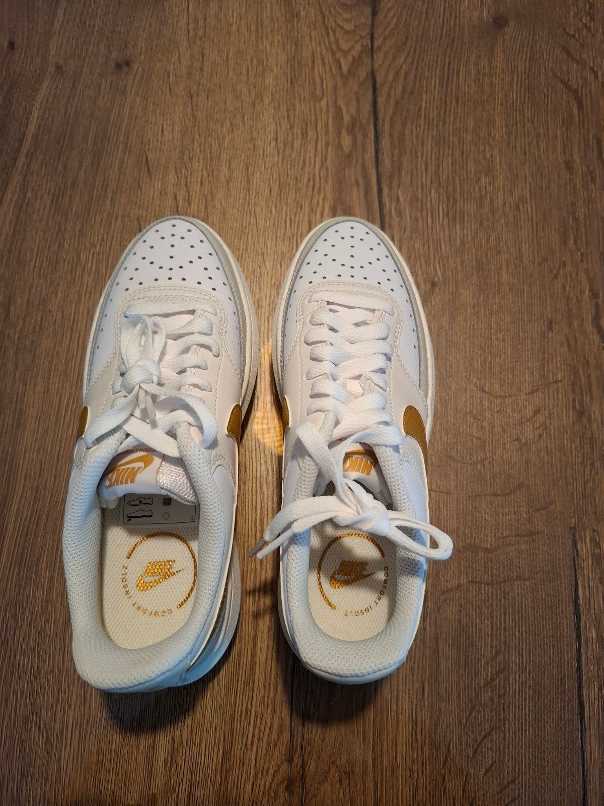 Nike schoenen nieuw! Maat 38, Kleding | Dames, Wit, Nike, Ophalen of Verzenden, Sneakers of Gympen