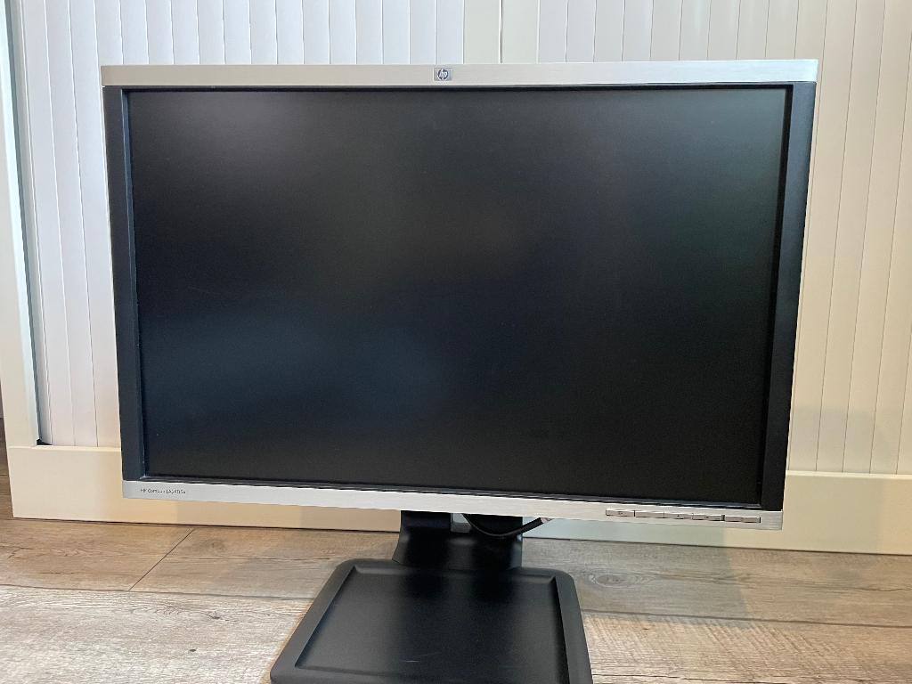 24-inch HP Compaq LA2405X 1920 x 1200 LCD Beeldscherm Zwart, Computers en Software, Monitoren, Ophalen, Hp, Full HD, Zo goed als nieuw