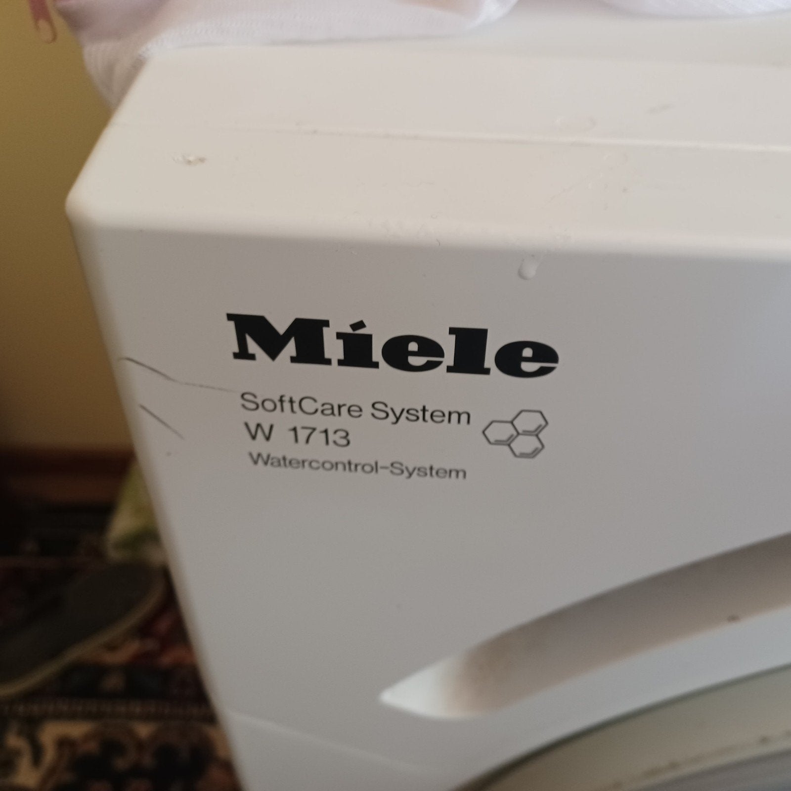 Miele Wasmachine W 1713 voor onderdelen of reparatie, Witgoed en Apparatuur, Wasmachines, Ophalen of Verzenden, Niet werkend, Voorlader