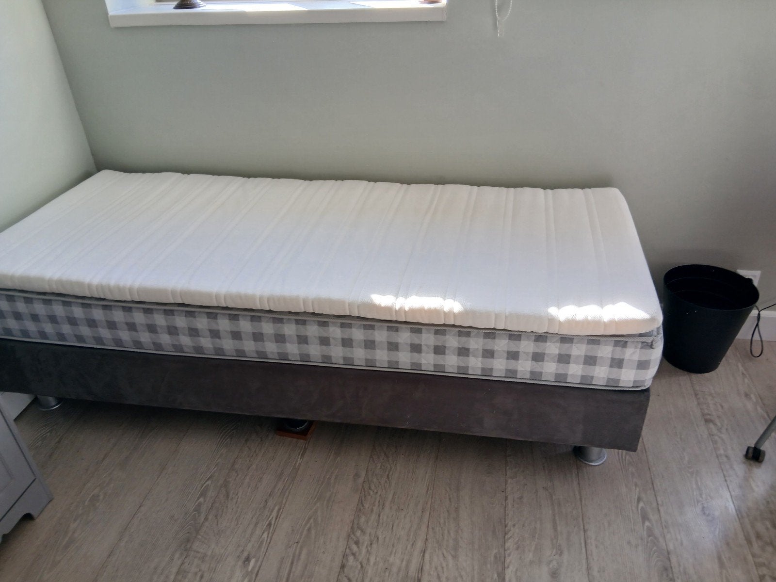 Boxspring met matras en topper 200x80 cm zgan, Ophalen, Eenpersoons, Zo goed als nieuw, 80 cm
