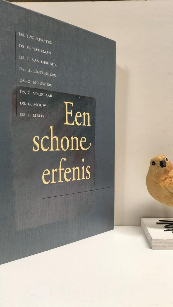 Bijl, Ds. P. van der  e.a.; Een schone erfenis, Ophalen of Verzenden, Gelezen, Christendom | Protestants