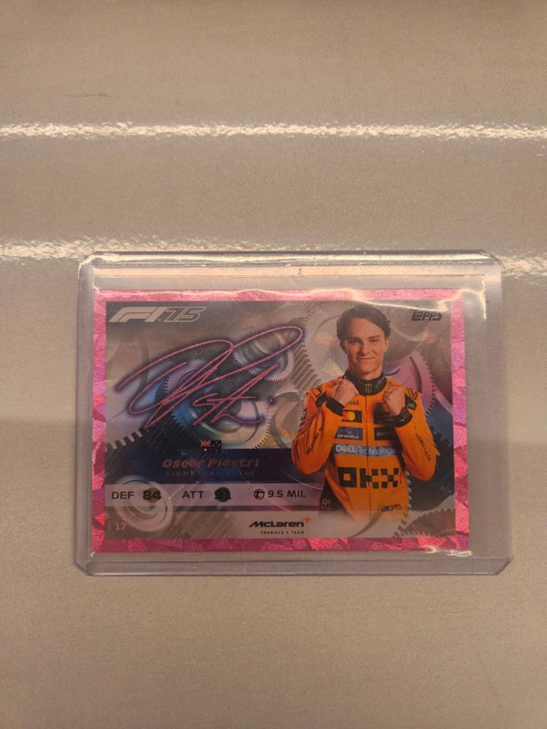 17 oscar piastri topps pink parallel f175 signature style, Ophalen of Verzenden, Nieuw, Plaatje