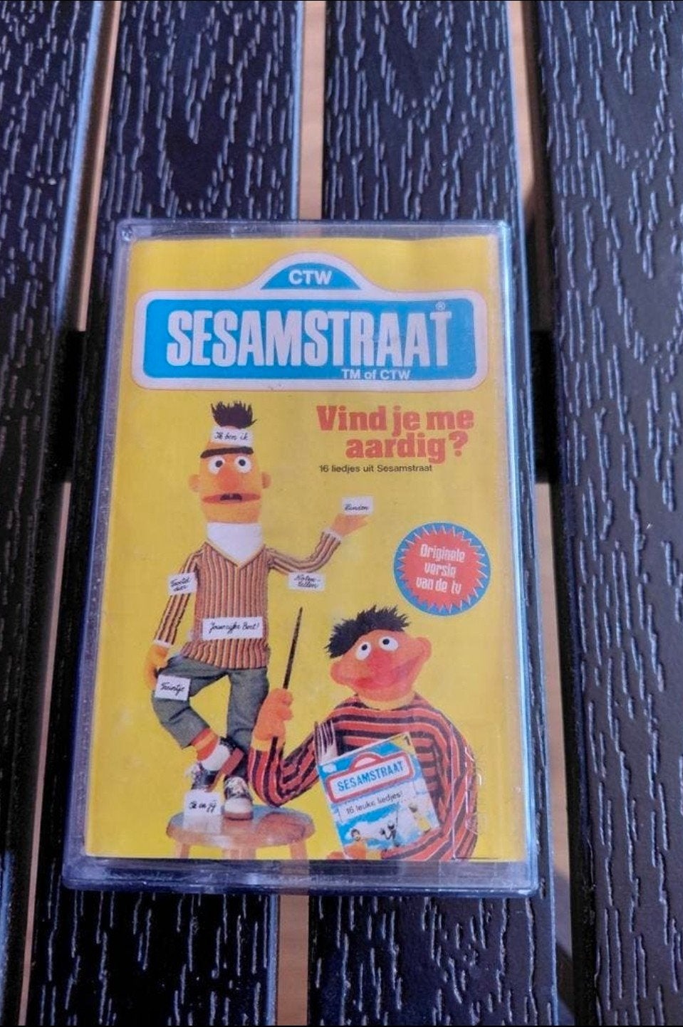 Sesamstraat – Vind Je Me Aardig? Cassettebandje 1982, Gebruikt, Kinderen en Jeugd, 1 bandje, Ophalen of Verzenden