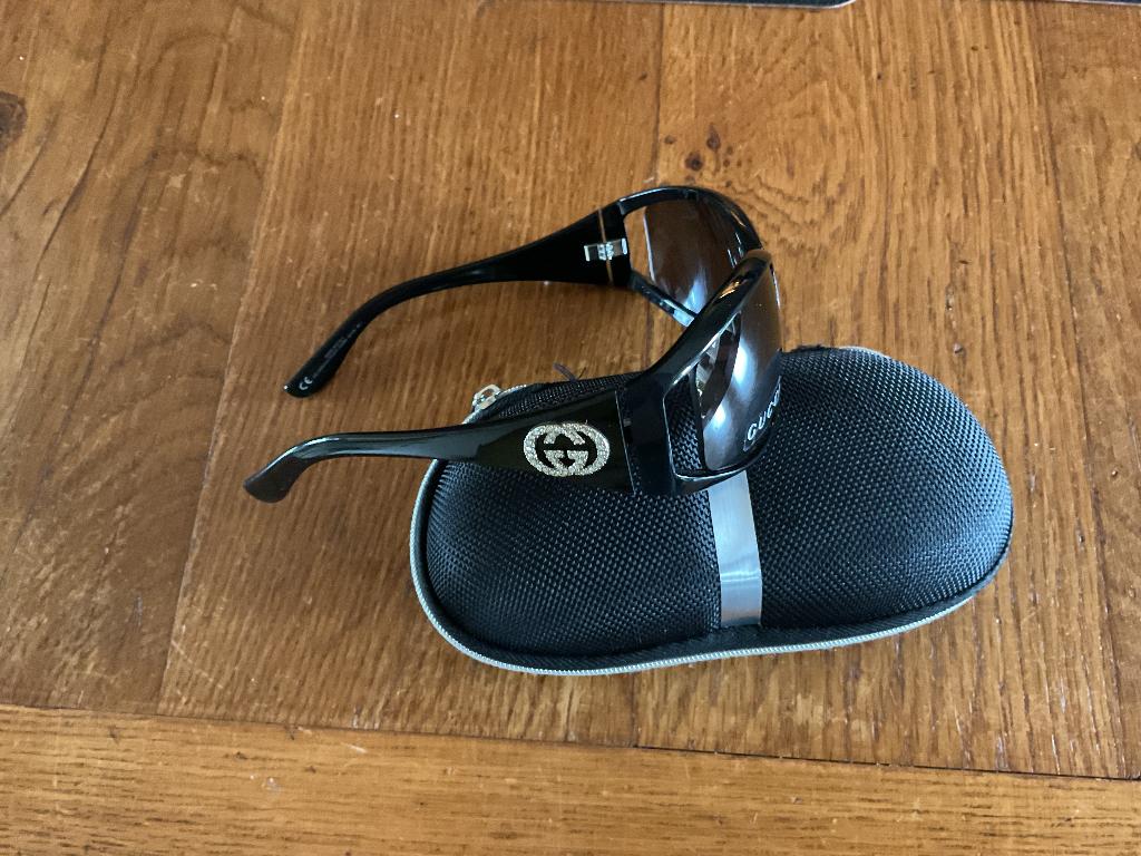GUCCI dames zonnebril NIEUW incl. etui., Sieraden, Tassen en Uiterlijk, Zonnebrillen en Brillen | Dames, Overige merken, Zonnebril