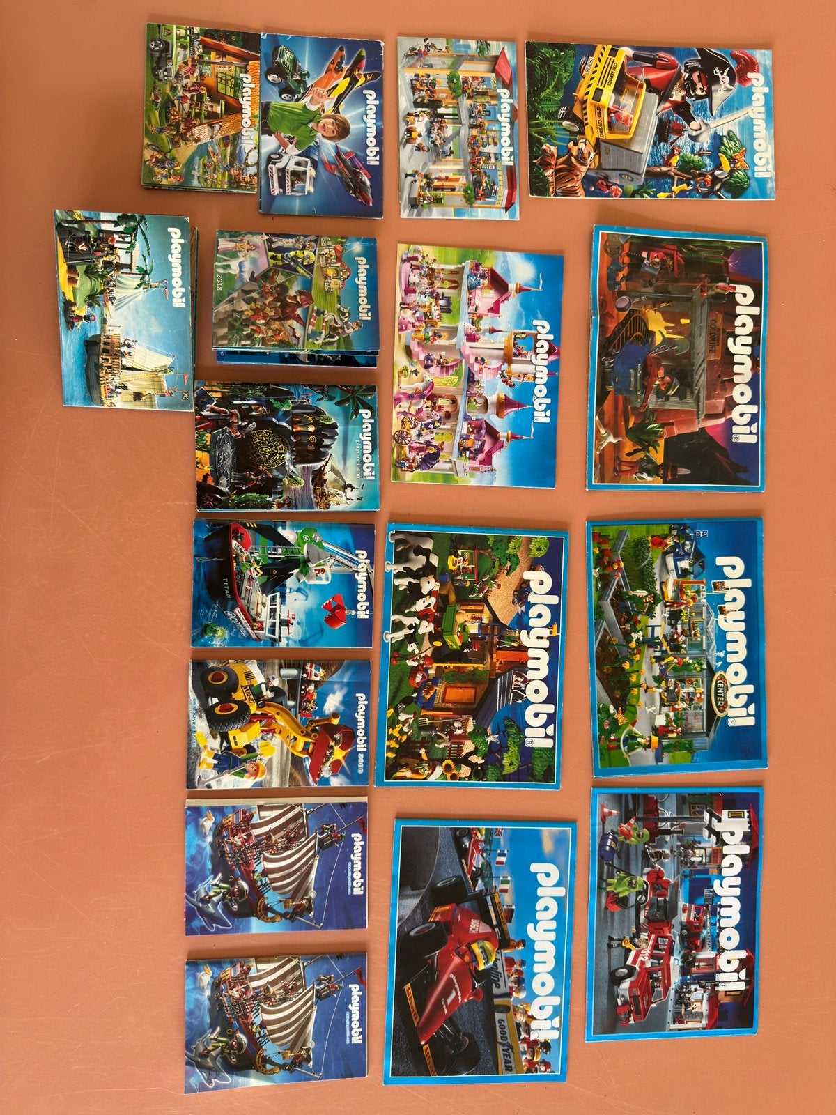 Playmobil Catalogi Verzameling – 17 stuks – 1993 t/m 2018, Losse onderdelen, Overige typen, Ophalen of Verzenden, Zo goed als nieuw