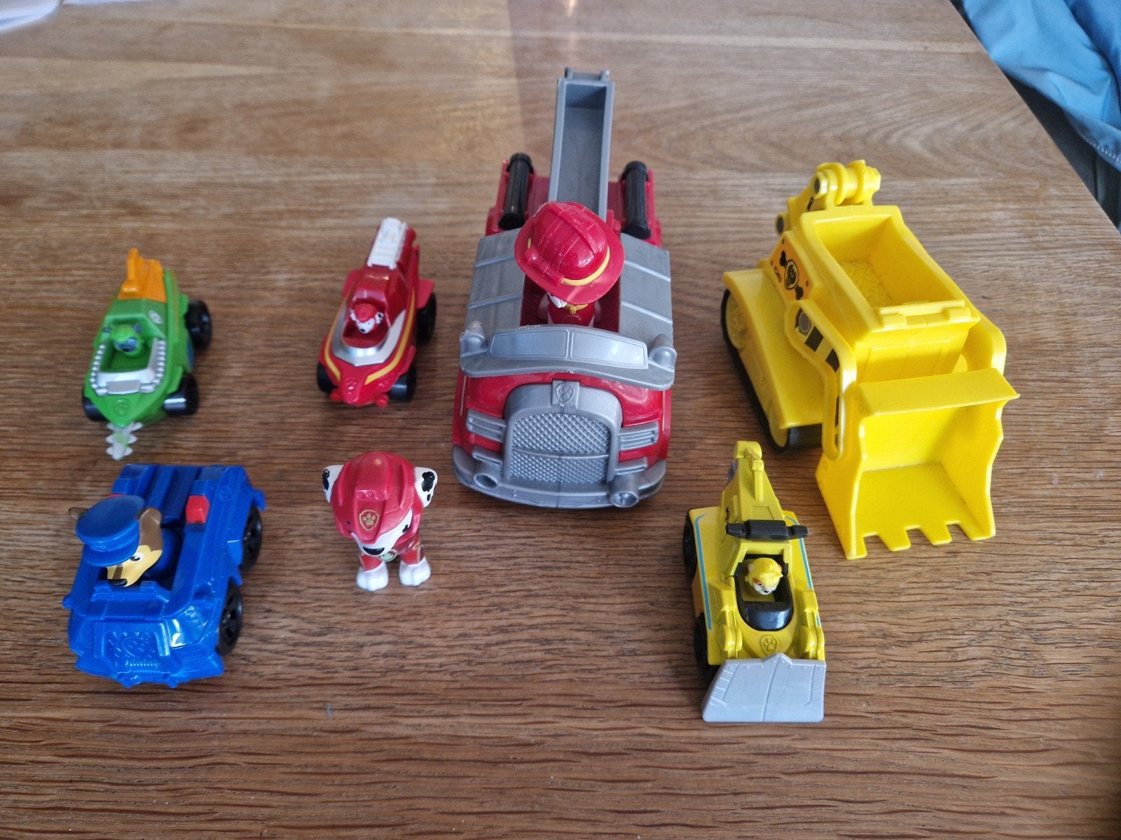 Paw patrol uitkijktoren en speelgoed, Ophalen, Gebruikt