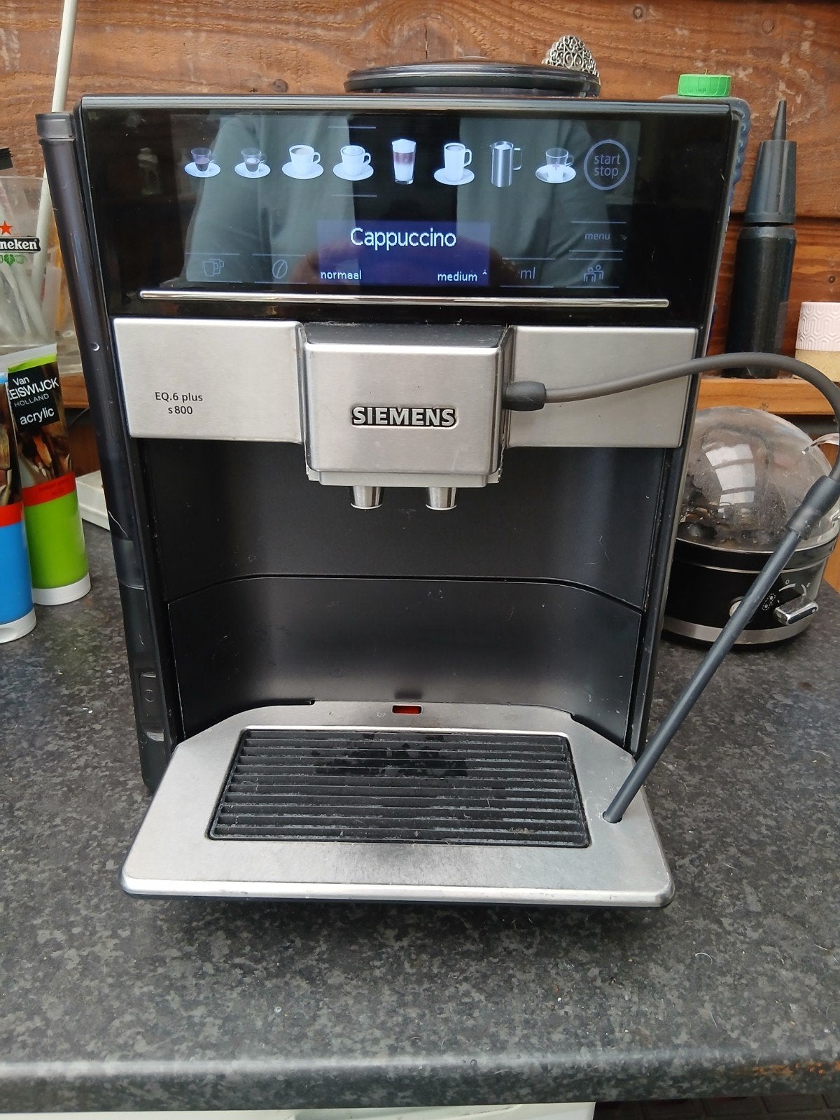 Siemens EQ.6 plus s800 koffiemachine (klep waterreservoir de, Witgoed en Apparatuur, Koffiezetapparaten, Afneembaar waterreservoir