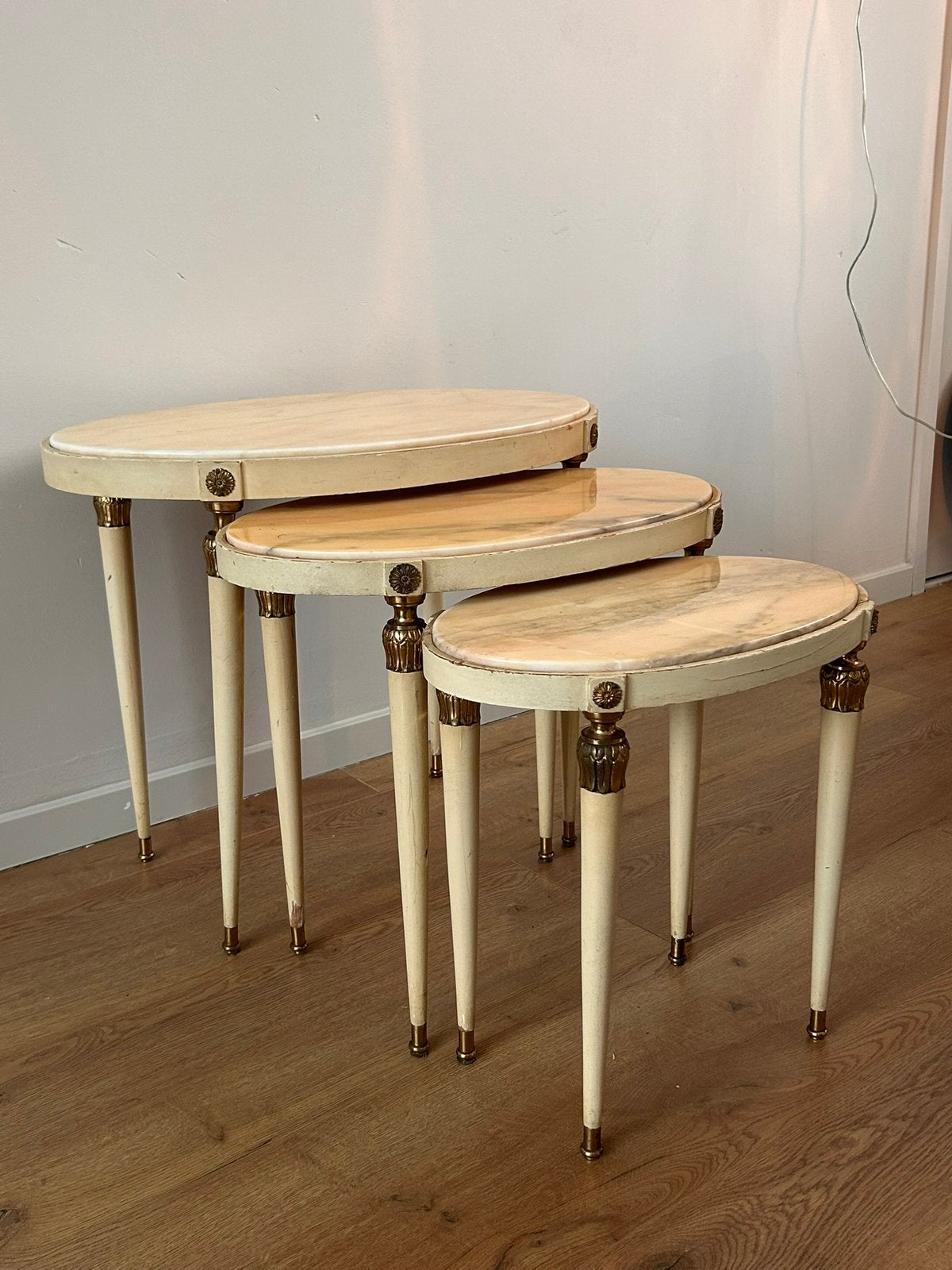 Vintage set marmer bijzettafels, Minder dan 55 cm, Gebruikt, Rond, Ophalen