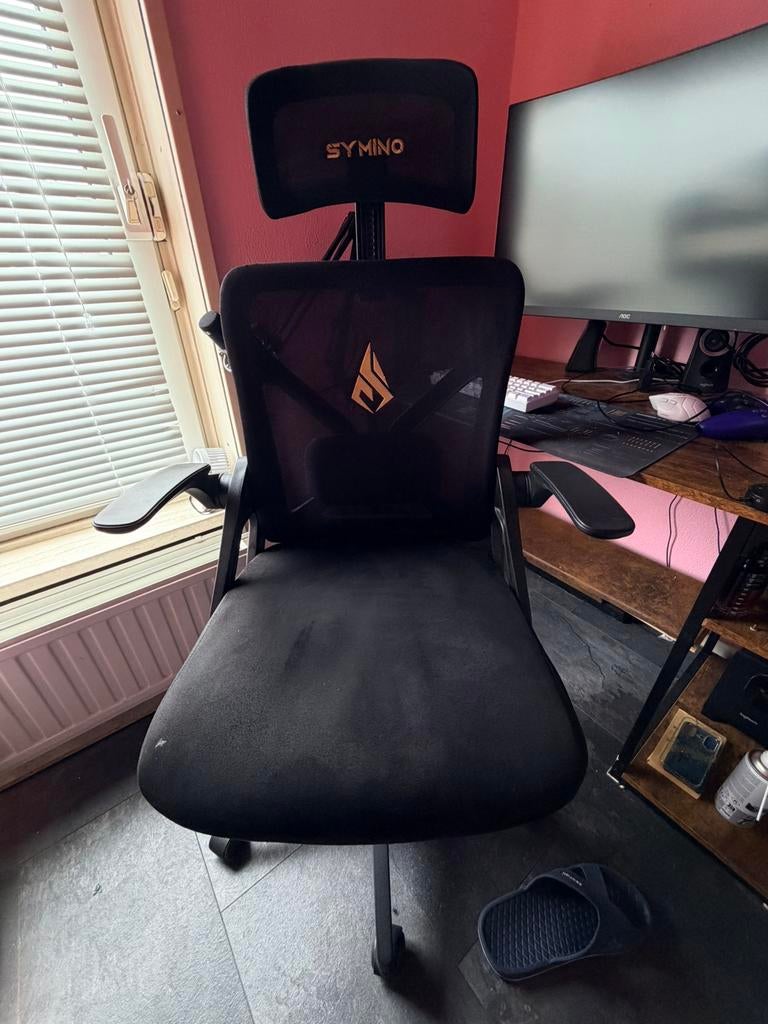 Gaming chair, Ophalen of Verzenden, Zo goed als nieuw, Zwart