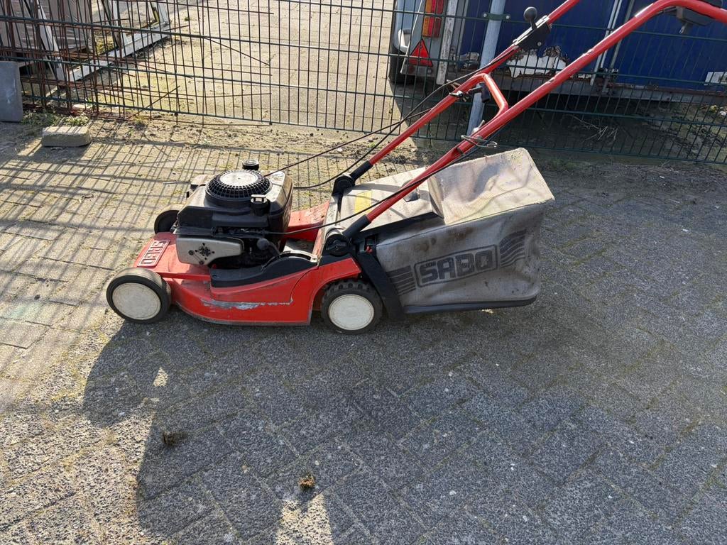 Sabo grasmaaier, Tuin en Terras, Grasmaaiers, Zo goed als nieuw, Ophalen of Verzenden