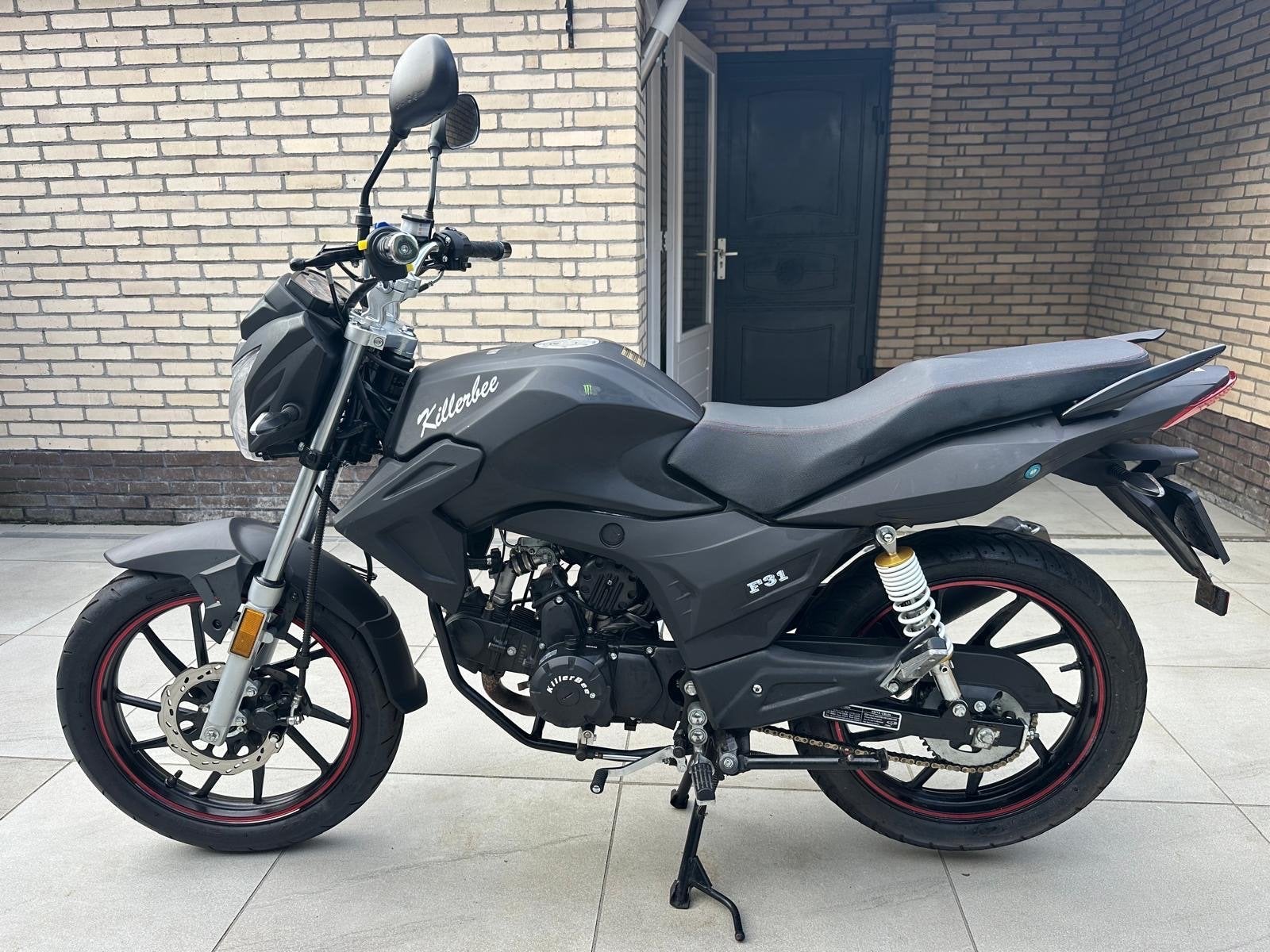 Killerbee F31 Naked Bike - Zwart, Zo goed als nieuw, Ophalen of Verzenden