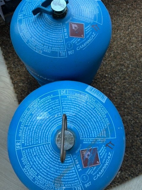 Campingaz gasflessen (2 stuks), Ophalen, Gebruikt