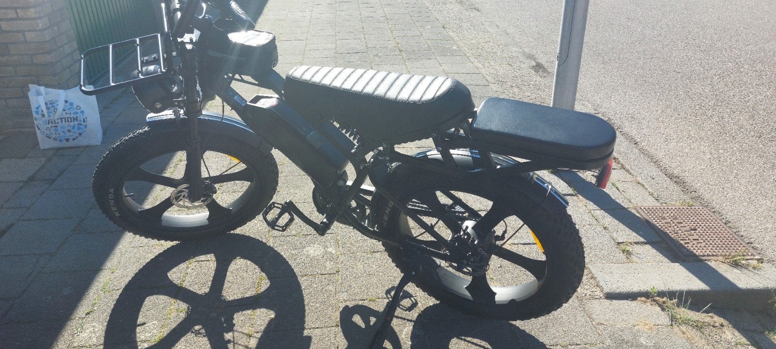 V20 PRO PLUS 24 INCH, Ophalen, Vering, Overige typen, Nieuw