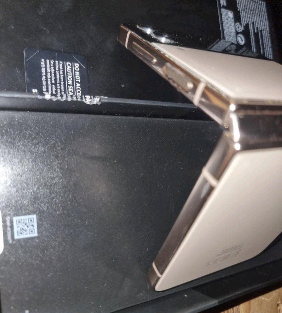 Samsung flip 4 128GB, zolang je hem niet dichtklapt werkt he, 128 GB, Ophalen of Verzenden, Zwart, Galaxy Z Flip