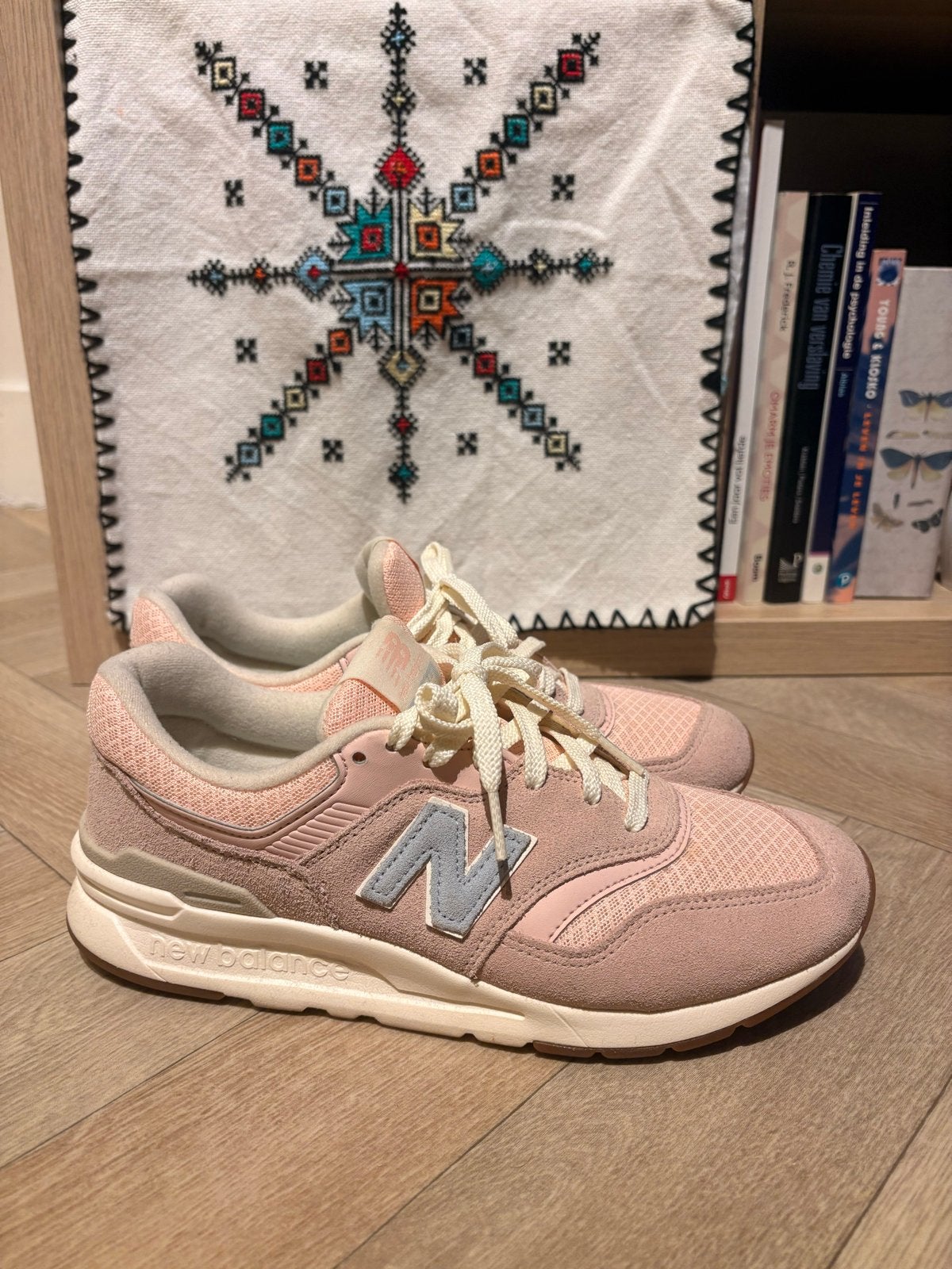 New Balance sneakers roze maat 40 - Zeer goede staat, Ophalen of Verzenden, Zo goed als nieuw, Roze, Sneakers of Gympen