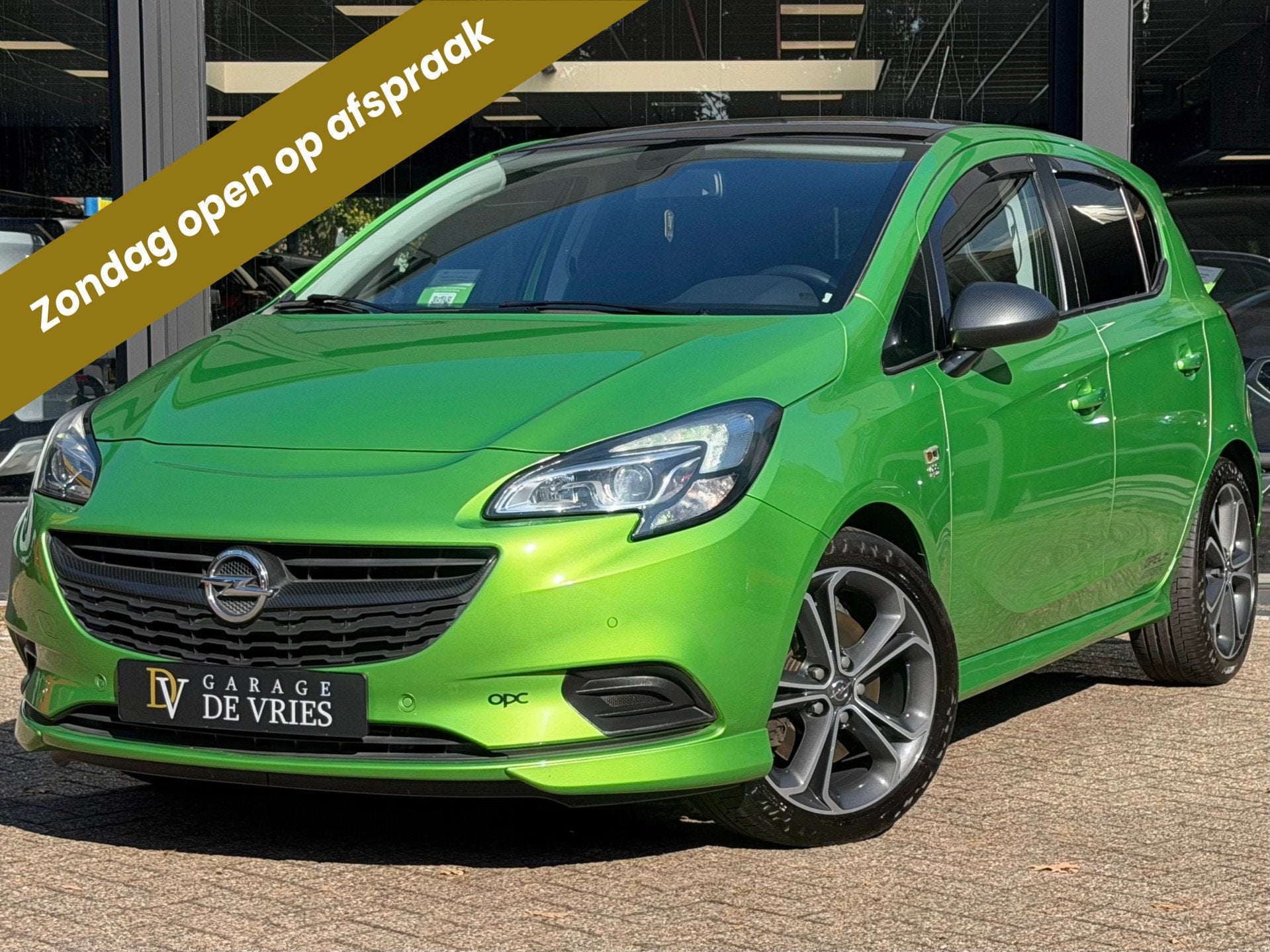 Opel Corsa 1.4 Turbo 150pk OPC Line Recaro Schaalstoelen Car, Voorwielaandrijving, Dealer onderhouden, 1063 kg, Gebruikt