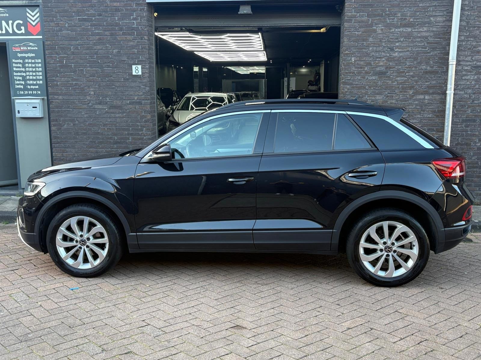 Volkswagen T-ROC 1.5 TSI Business+, Auto's, Dealer onderhouden, Stof, 4 cilinders, 150 pk