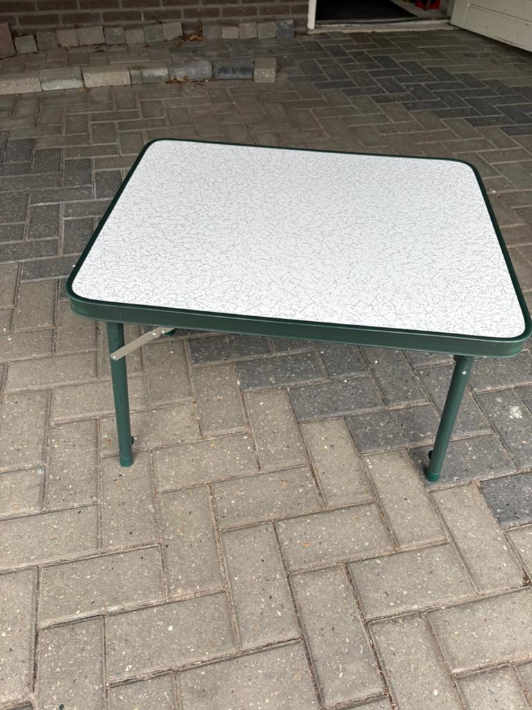 Crespo campingtafel 53x66 cm, Caravans en Kamperen, Ophalen, Gebruikt, Campingtafel