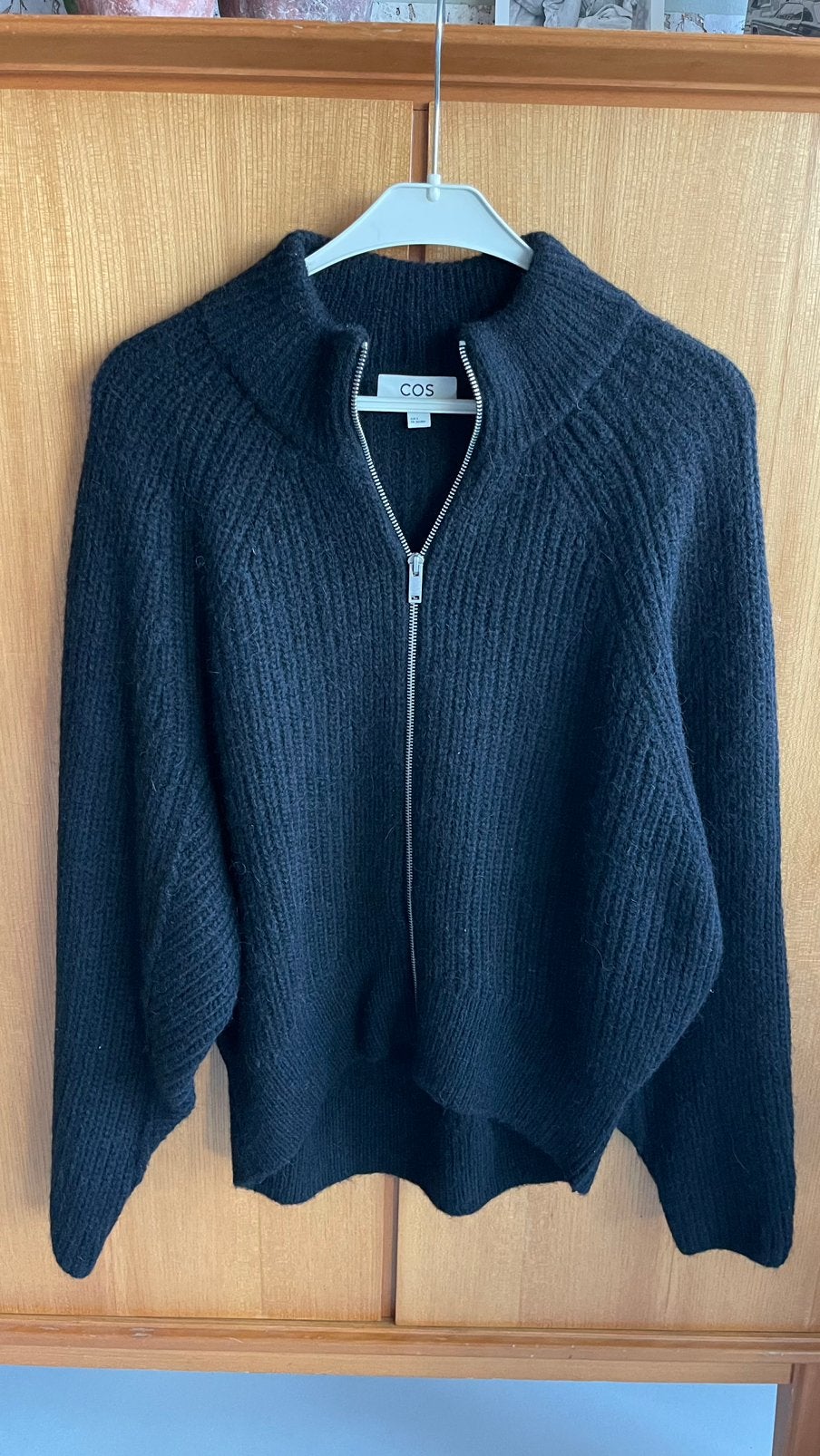 💕 Heerlijk warm vest van COS maat S / M - orig pr 149,-, COS, Ophalen of Verzenden, Nieuw, Zwart