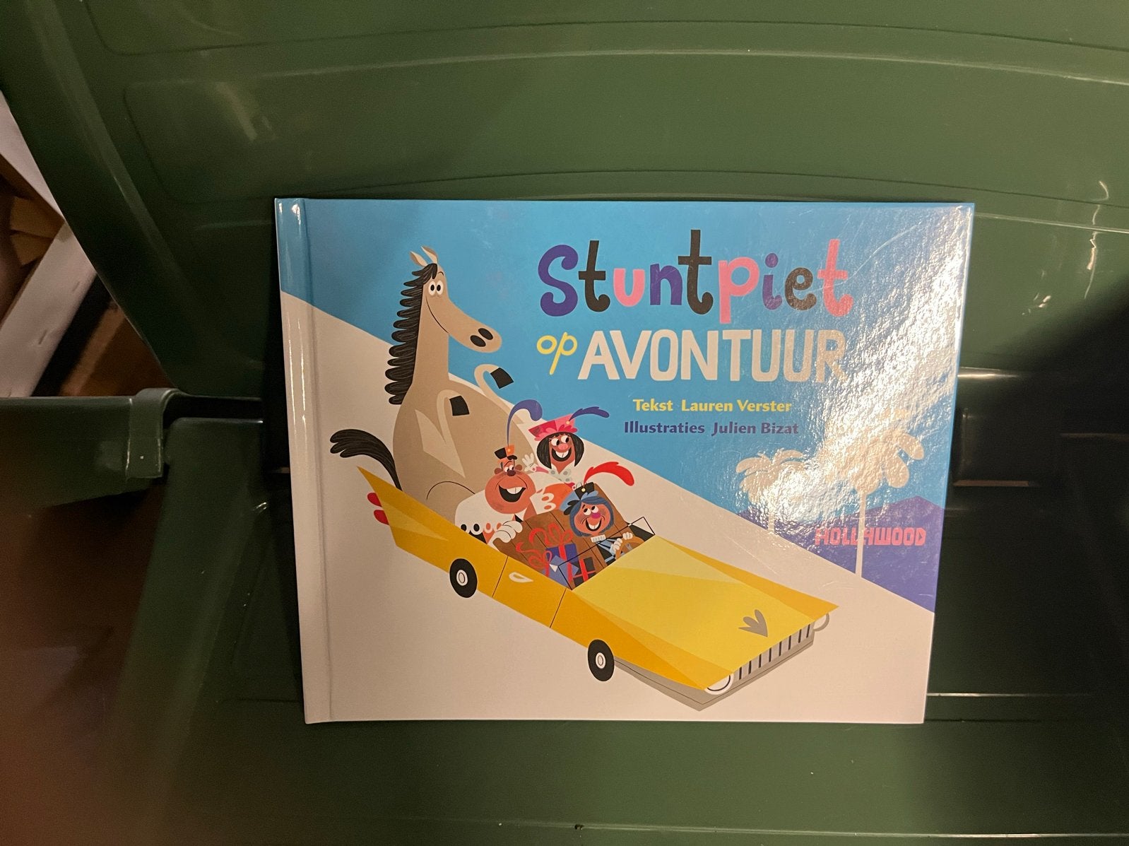 Stuntpiet op Avontuur - Kinderboek, Ophalen, Zo goed als nieuw, Fictie algemeen