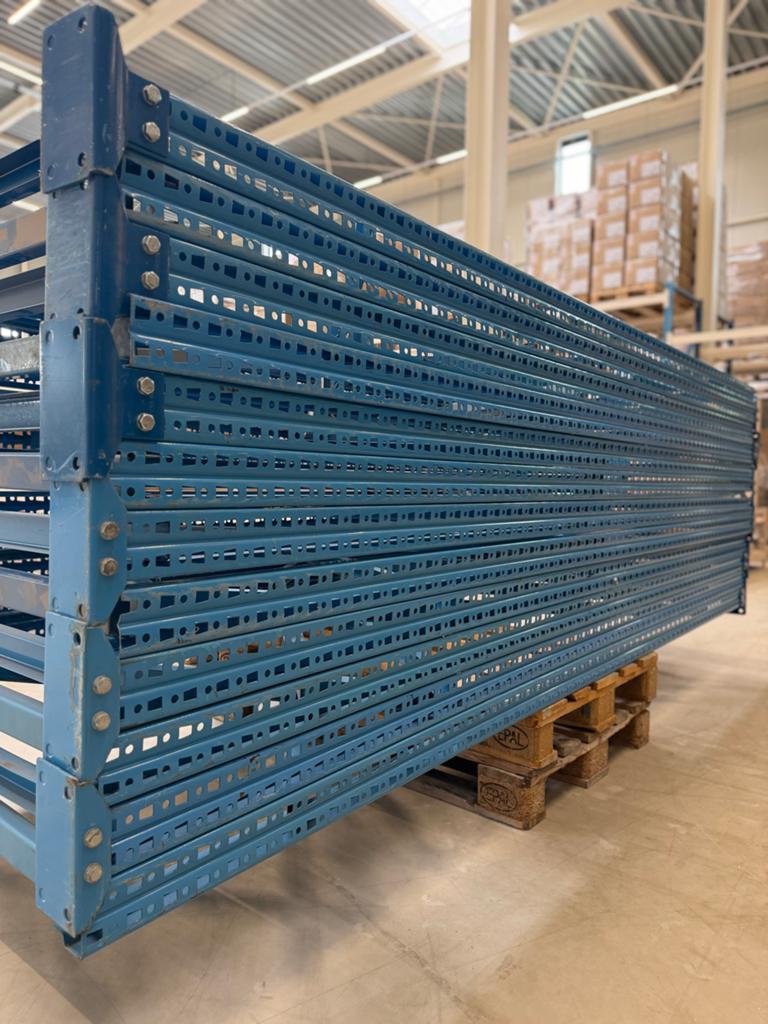 Nedcon Palletstelling, Ophalen
