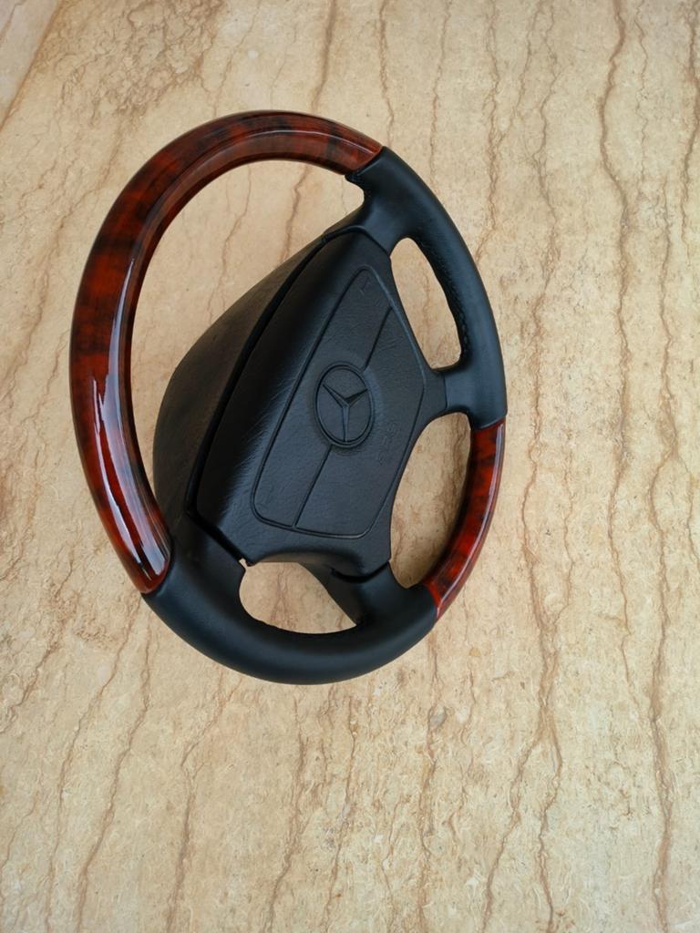 Mercedes-Benz Houten Stuur W201 W202 W123 W124 W126 W129, Auto-onderdelen, Ophalen of Verzenden, Gebruikt, Mercedes-Benz