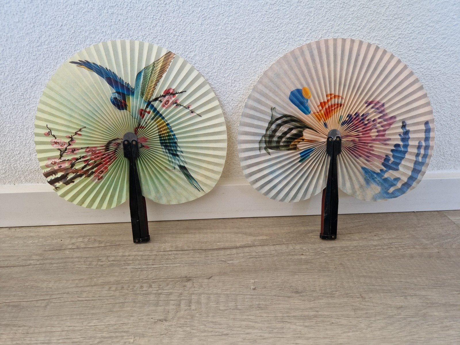2 waaiers vintage retro china republic vogel vis waaier, Ophalen of Verzenden, Zo goed als nieuw