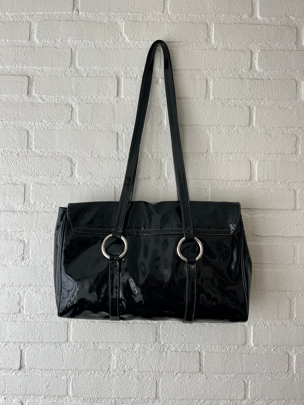 Prada vintage vinyl shoulder bag 80s, Sieraden, Tassen en Uiterlijk, Tassen | Damestassen, Ophalen of Verzenden, Zo goed als nieuw
