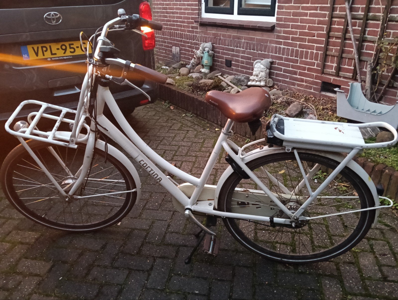 Cortina T4 transport  E-bike met nieuwe voorband en oplader, Fietsen en Brommers, Ophalen, Gebruikt, 30 tot 50 km per accu, Cortina