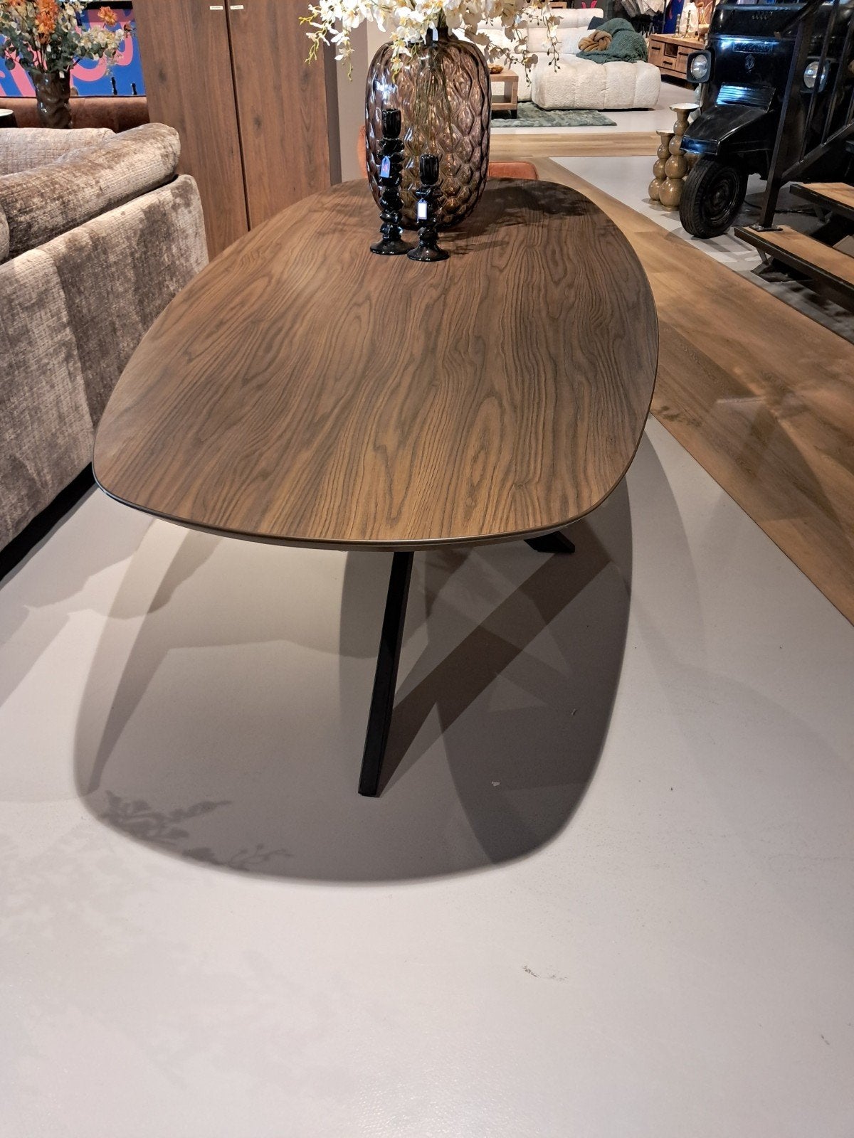 Walnoot melamine eetkamertafel 240x110x78cm  SHOWMODEL, Ophalen, Overige materialen, 100 tot 150 cm, 200 cm of meer
